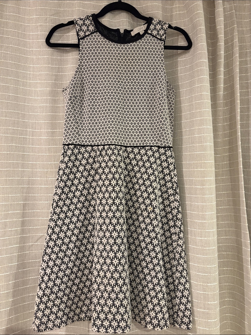 LOFT Black and White Sleeveless Fit-and-Flare Dress